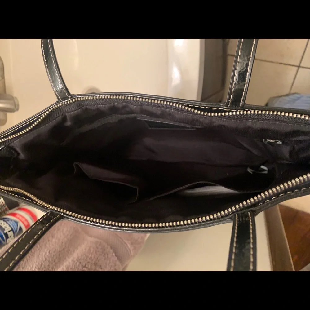 Black Coach Handbag - Picture 5 of 8